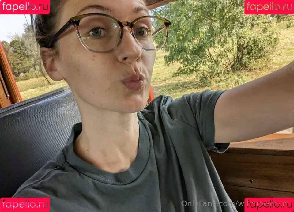 Wildflowerem Onlyfans Photo Gallery 