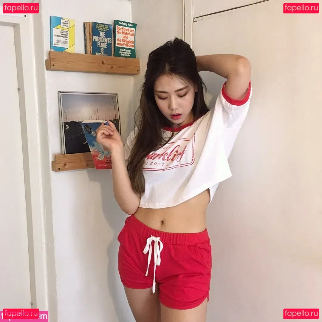 Kurbiix Onlyfans Photo Gallery 