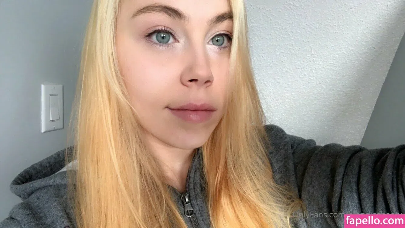 blondiesbooty Onlyfans Photo Gallery 