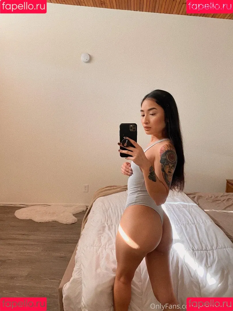 averyblack Onlyfans Photo Gallery 