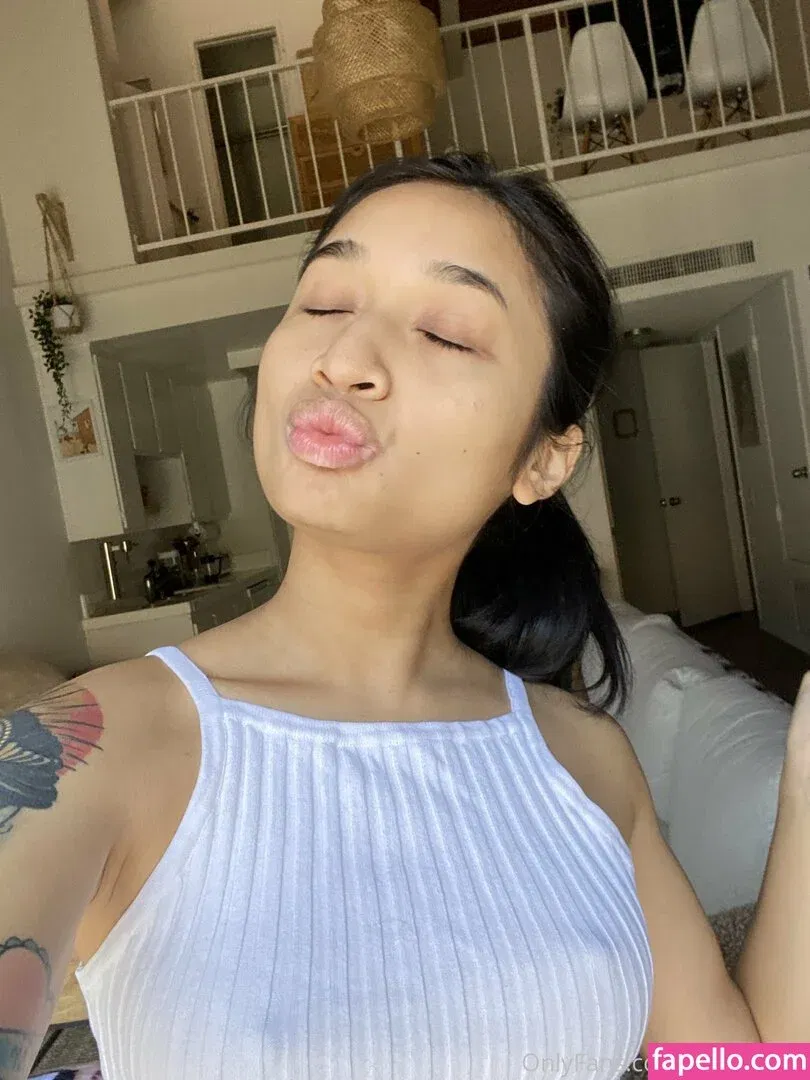 averyblack Onlyfans Photo Gallery 