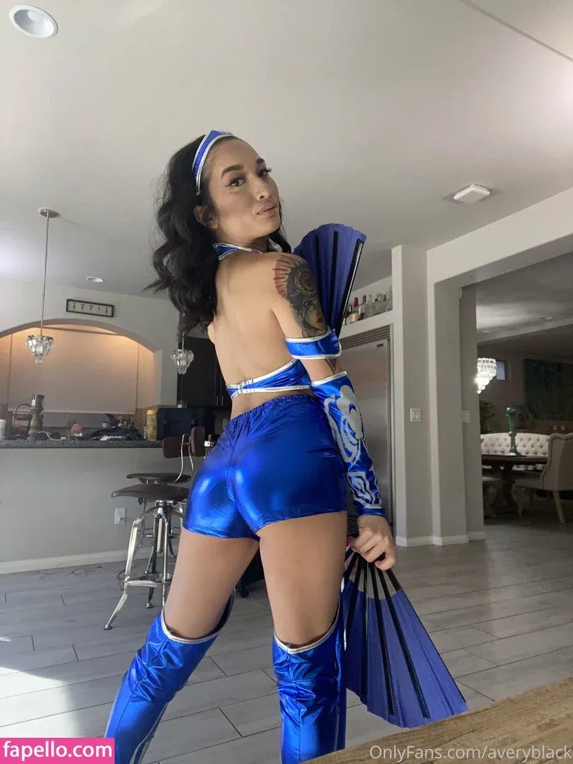 averyblack Onlyfans Photo Gallery 