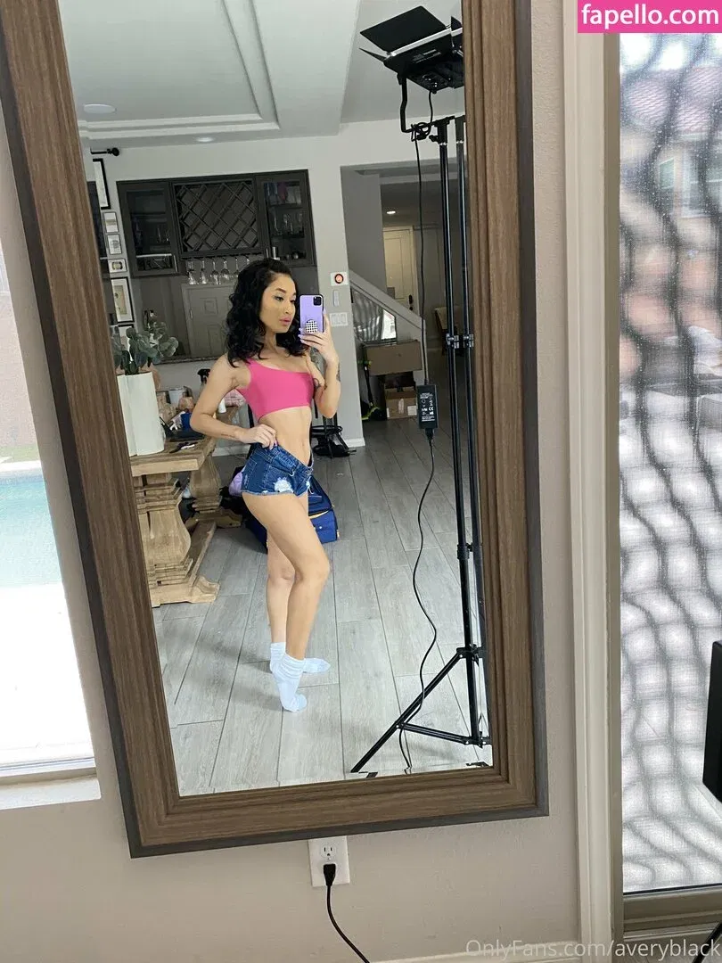 averyblack Onlyfans Photo Gallery 