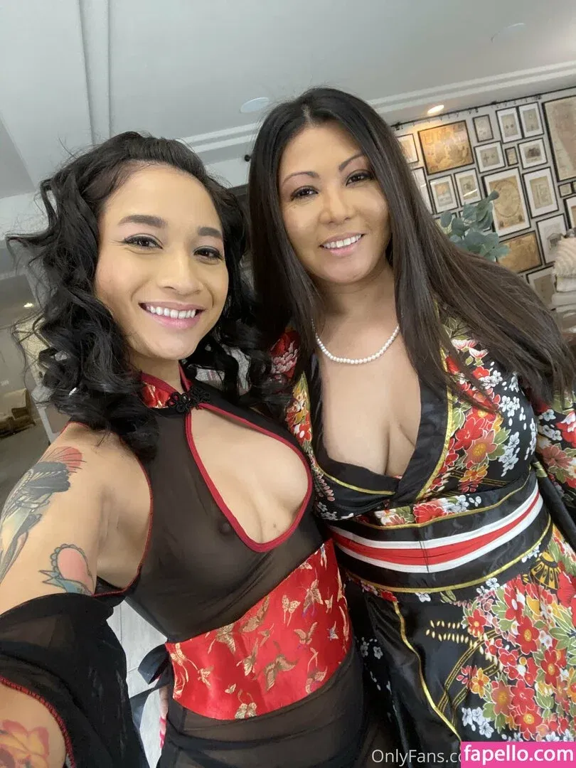 averyblack Onlyfans Photo Gallery 