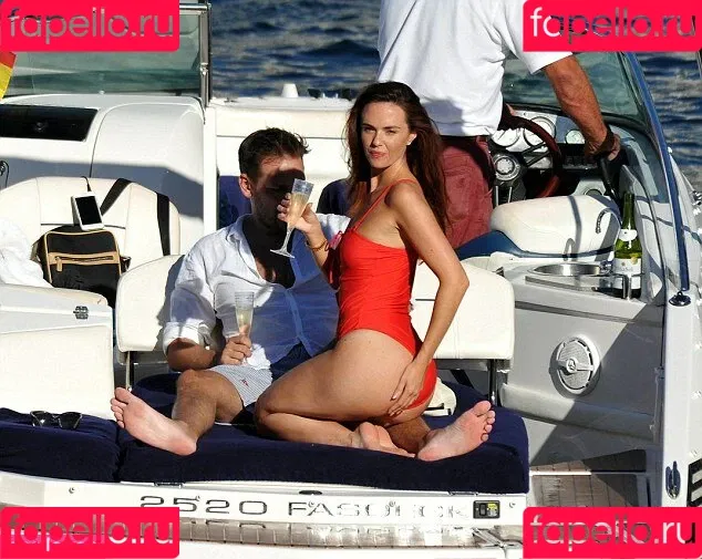 Jennifer Metcalfe Onlyfans Photo Gallery 