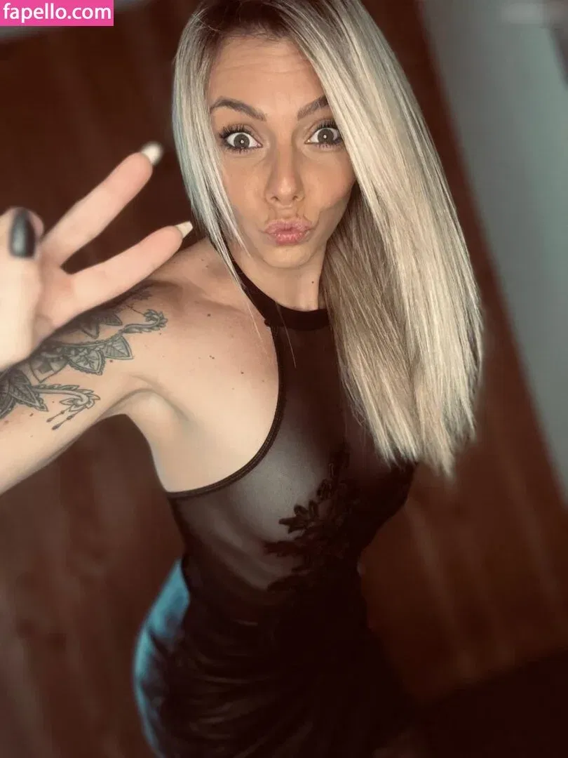 Blondie_inked777 Onlyfans Photo Gallery 
