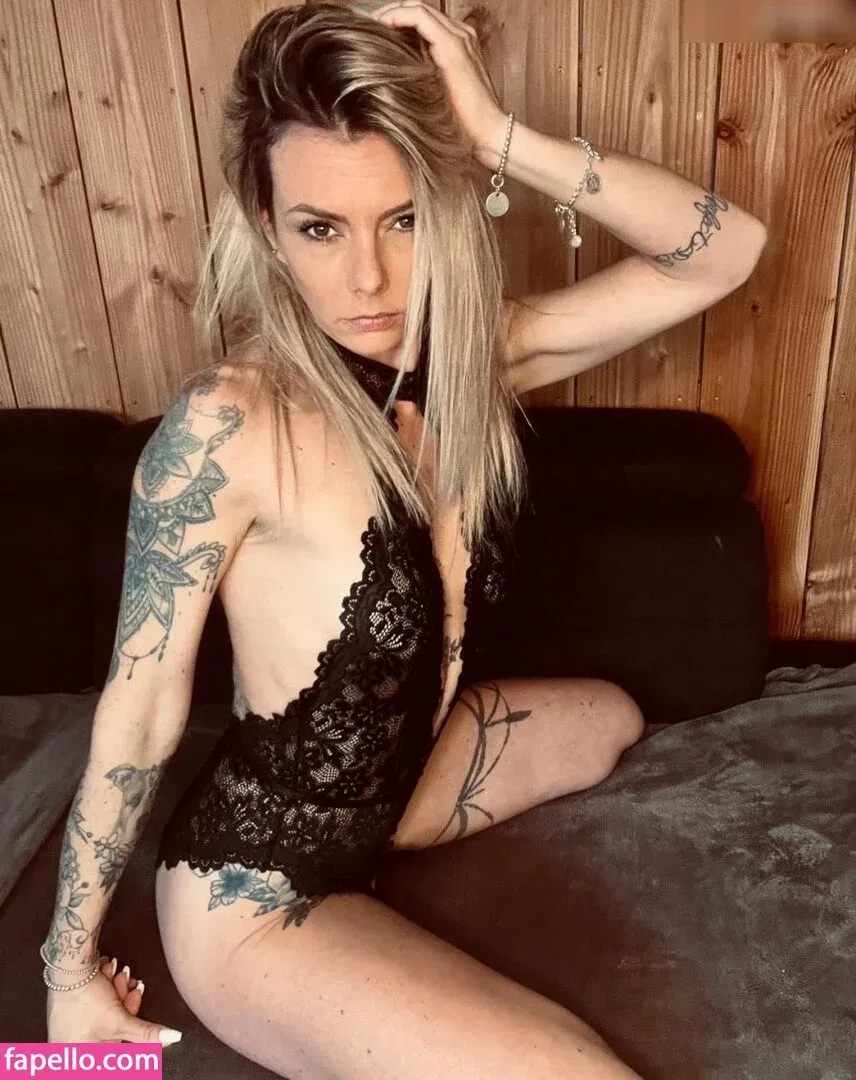 Blondie_inked777 Onlyfans Photo Gallery 
