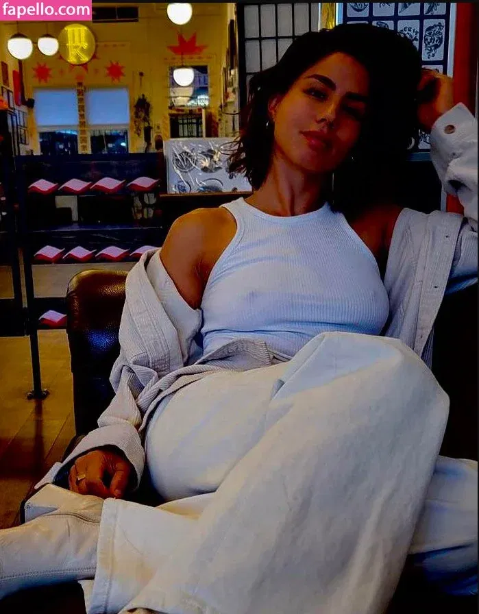 Megan Batoon Onlyfans Photo Gallery 