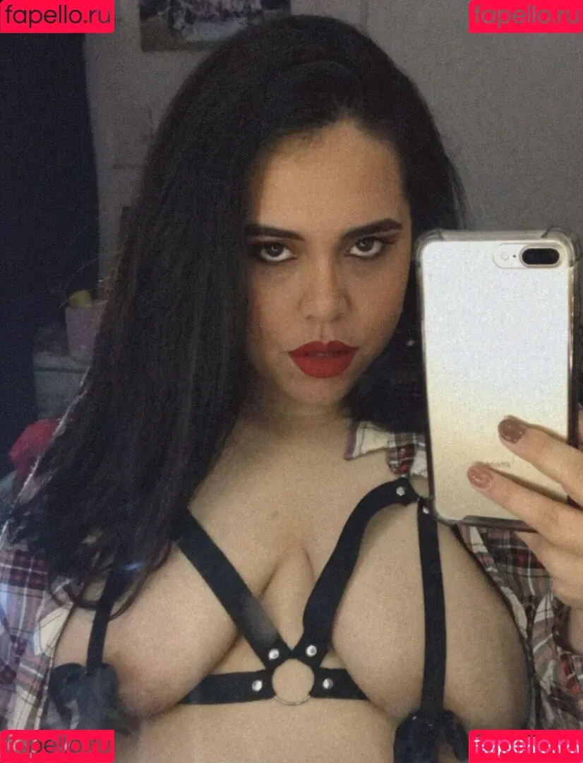 Goddes Nini Onlyfans Photo Gallery 