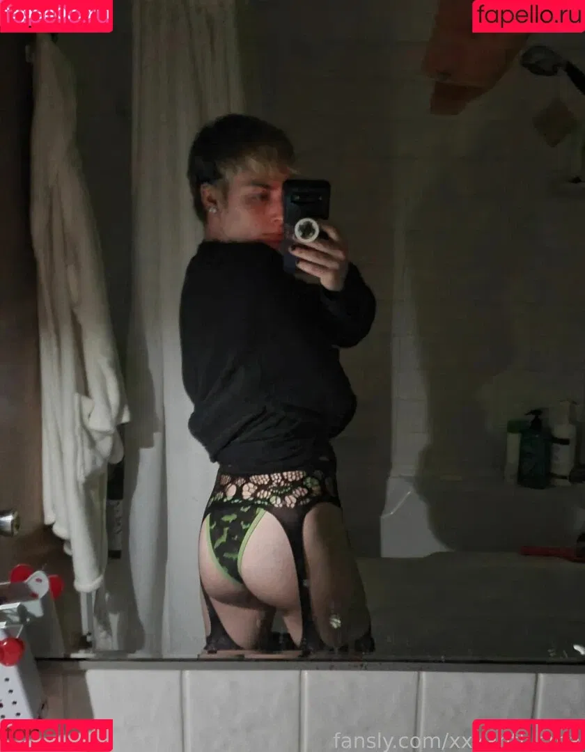 xxxanthisma Onlyfans Photo Gallery 