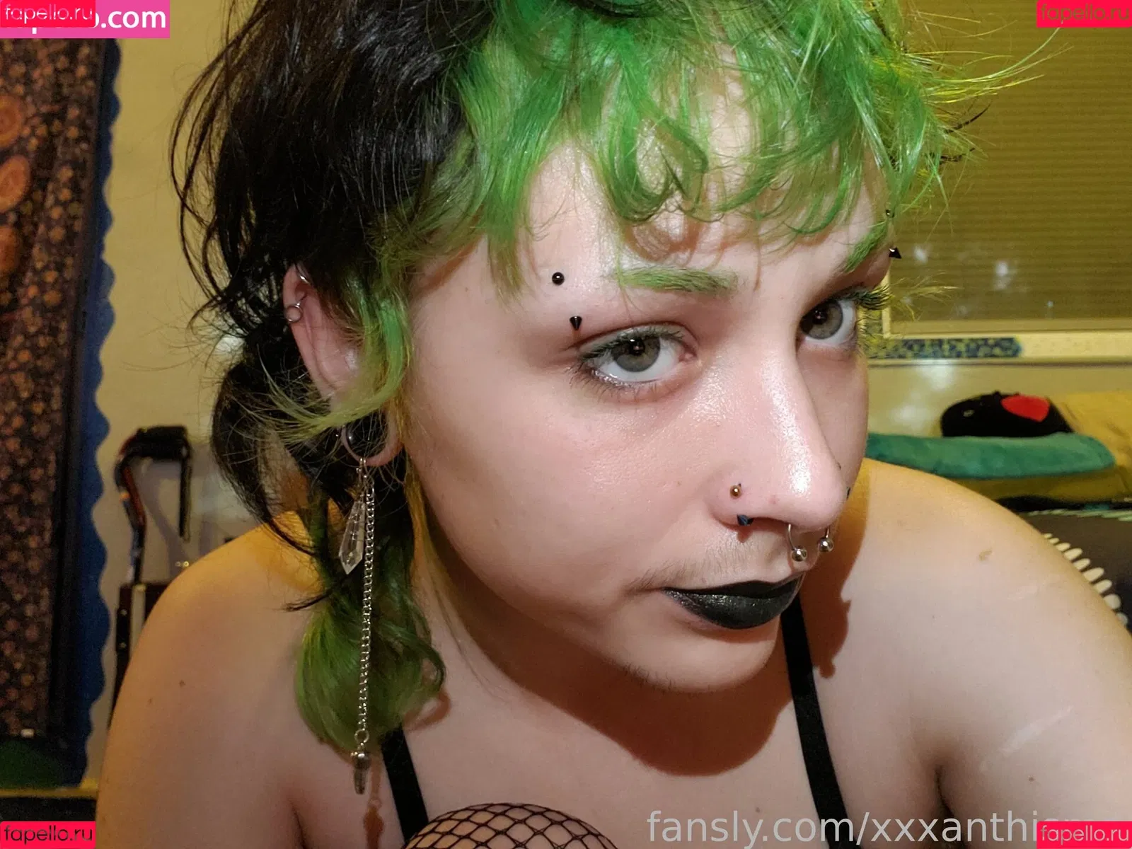 xxxanthisma Onlyfans Photo Gallery 