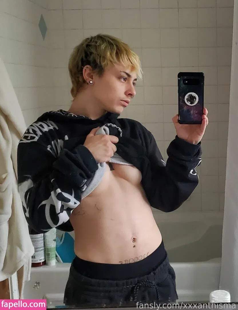 xxxanthisma Onlyfans Photo Gallery 