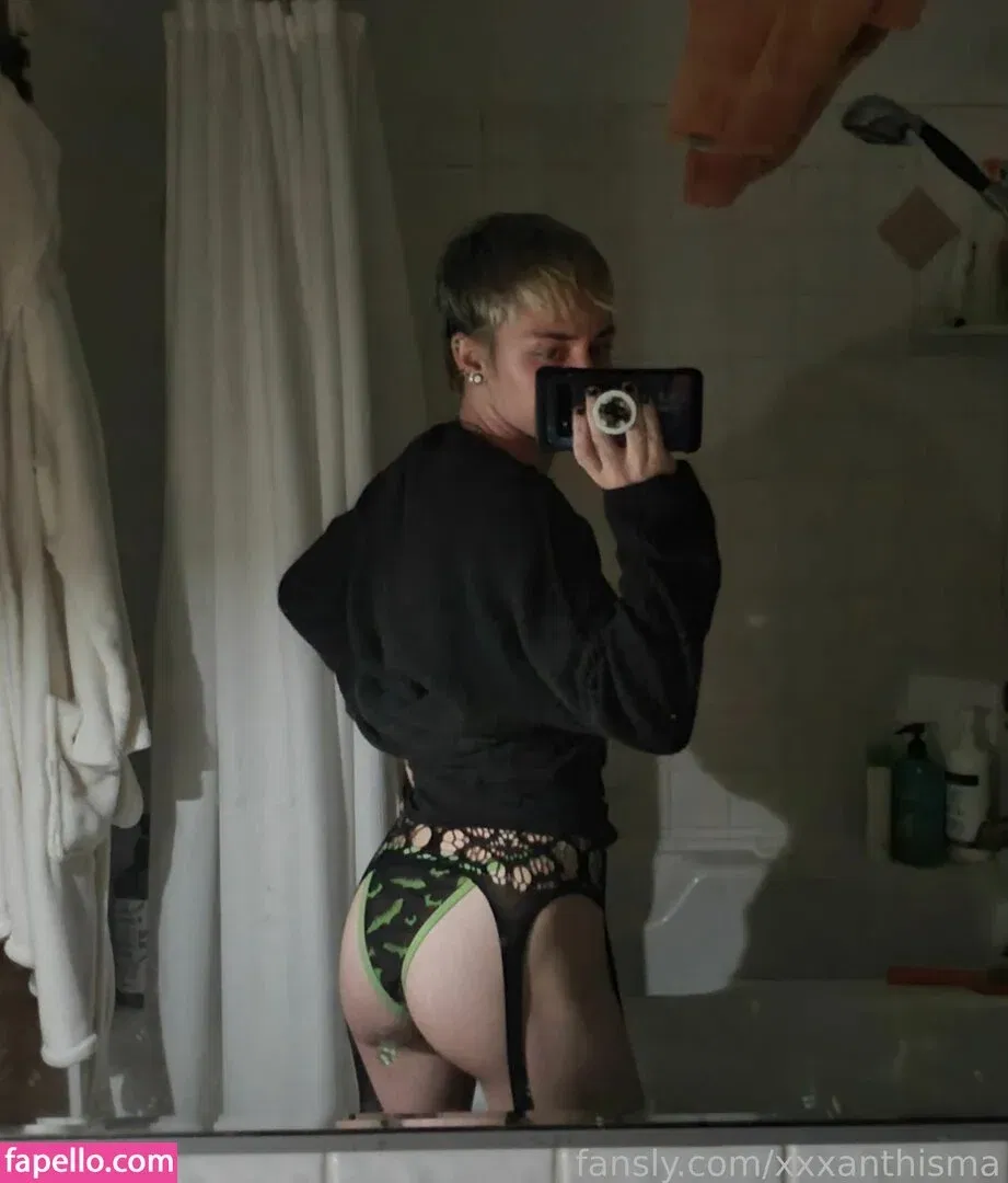 xxxanthisma Onlyfans Photo Gallery 