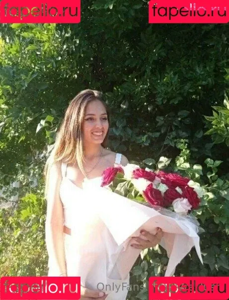 kira_lush Onlyfans Photo Gallery 