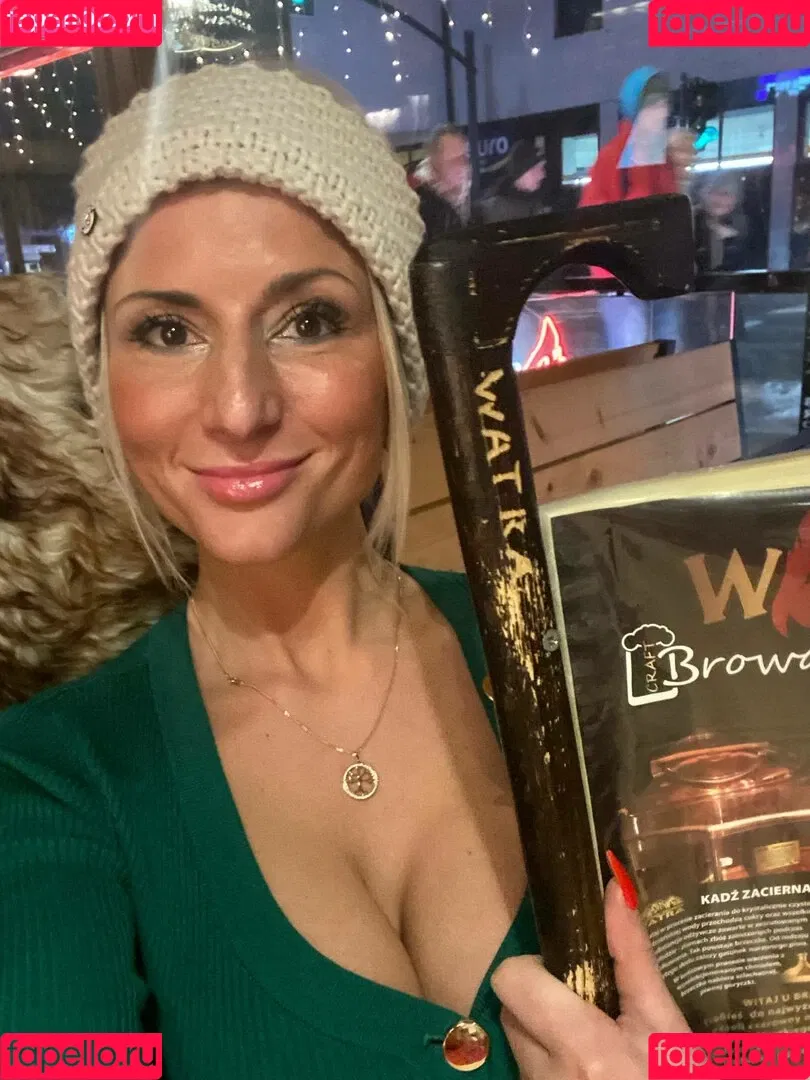 Lucie Novakova Onlyfans Photo Gallery 