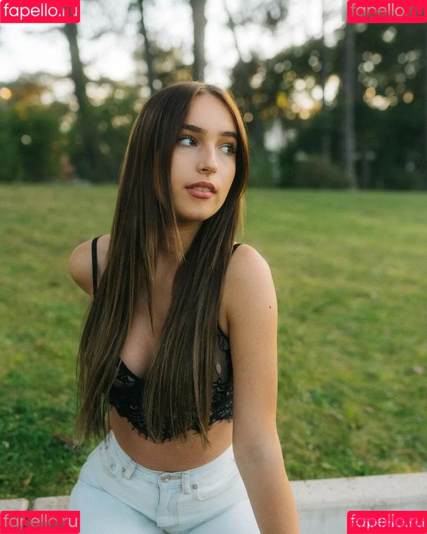 Nona kanal Onlyfans Photo Gallery 