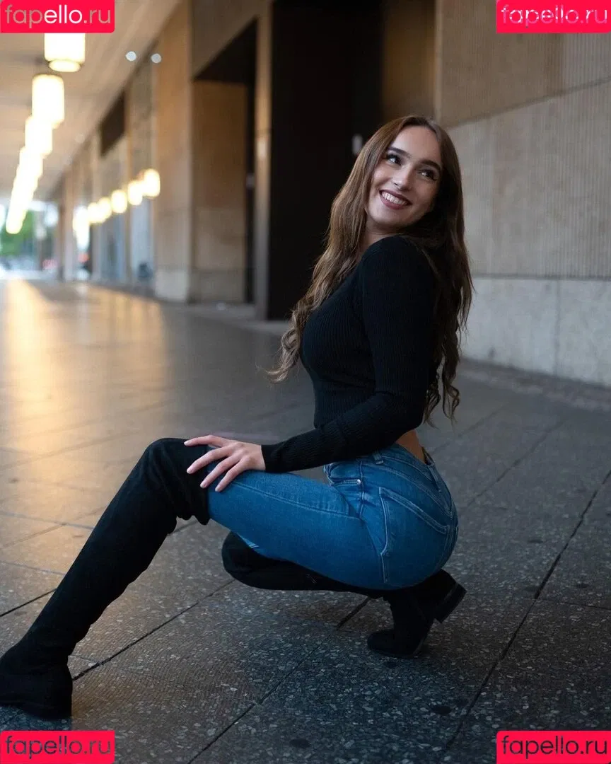 Nona kanal Onlyfans Photo Gallery 