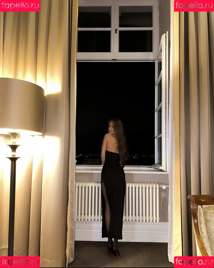 Nona kanal Onlyfans Photo Gallery 