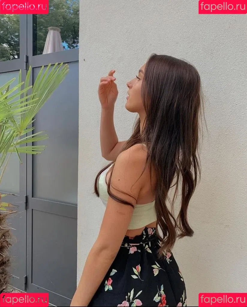 Nona kanal Onlyfans Photo Gallery 