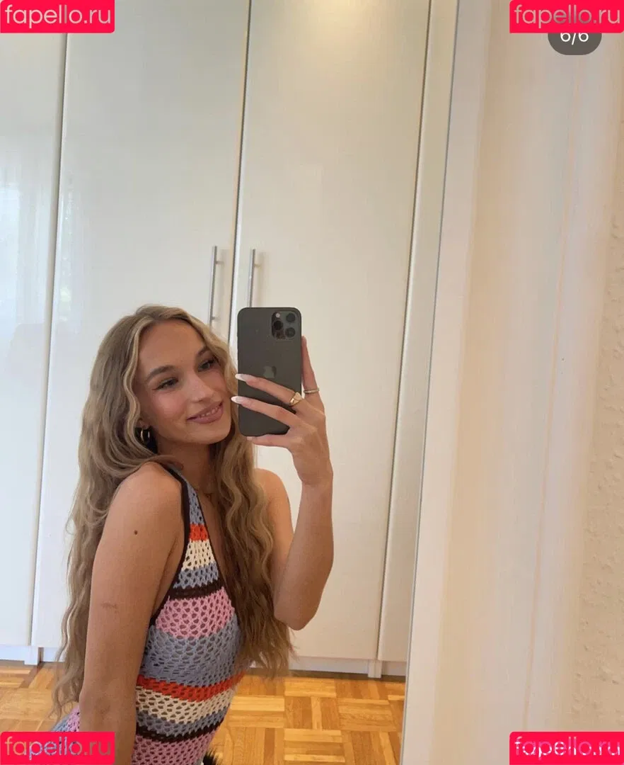 Nona kanal Onlyfans Photo Gallery 