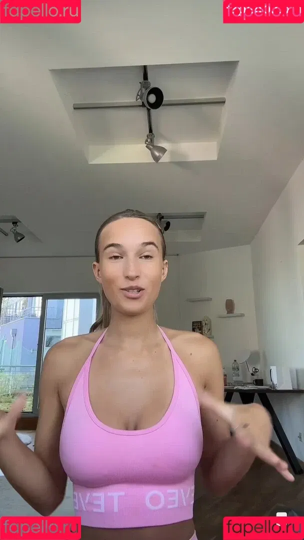 Nona kanal Onlyfans Photo Gallery 