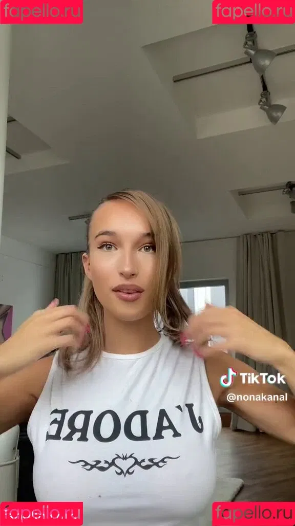 Nona kanal Onlyfans Photo Gallery 