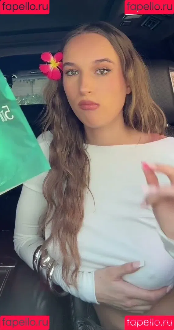 Nona kanal Onlyfans Photo Gallery 