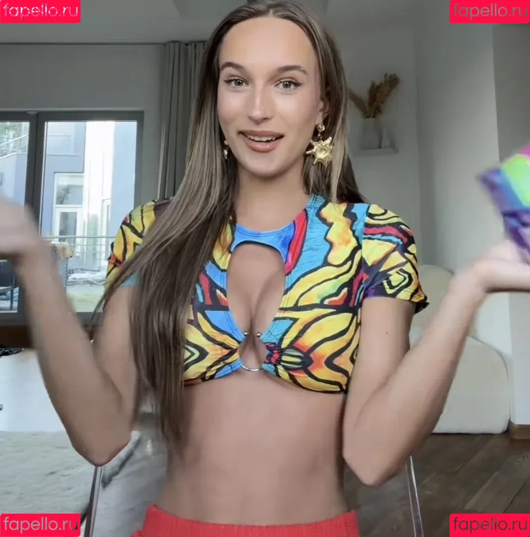 Nona kanal Onlyfans Photo Gallery 