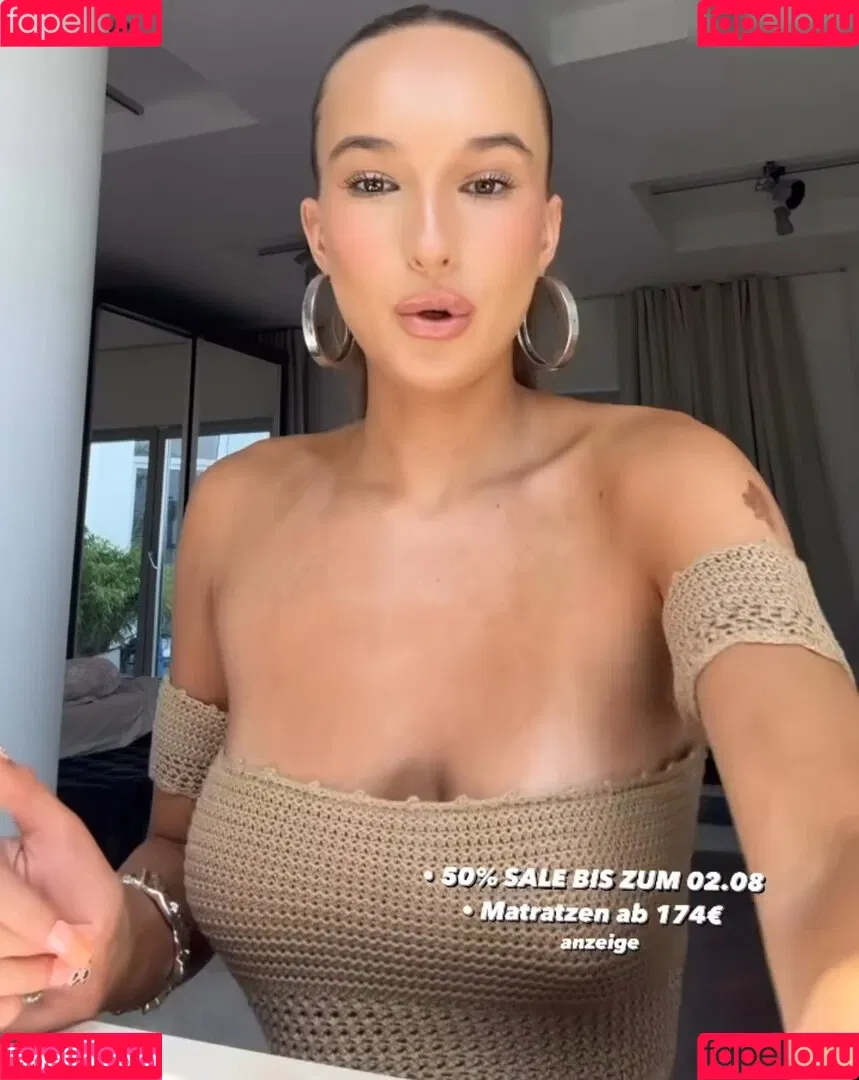 Nona kanal Onlyfans Photo Gallery 
