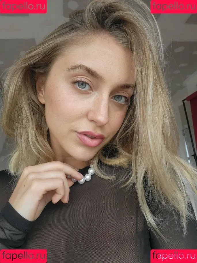 Weronika Wabia Onlyfans Photo Gallery 