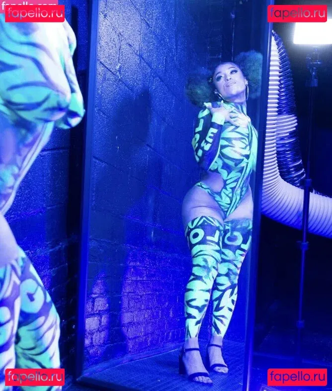 MO Spice Onlyfans Photo Gallery 