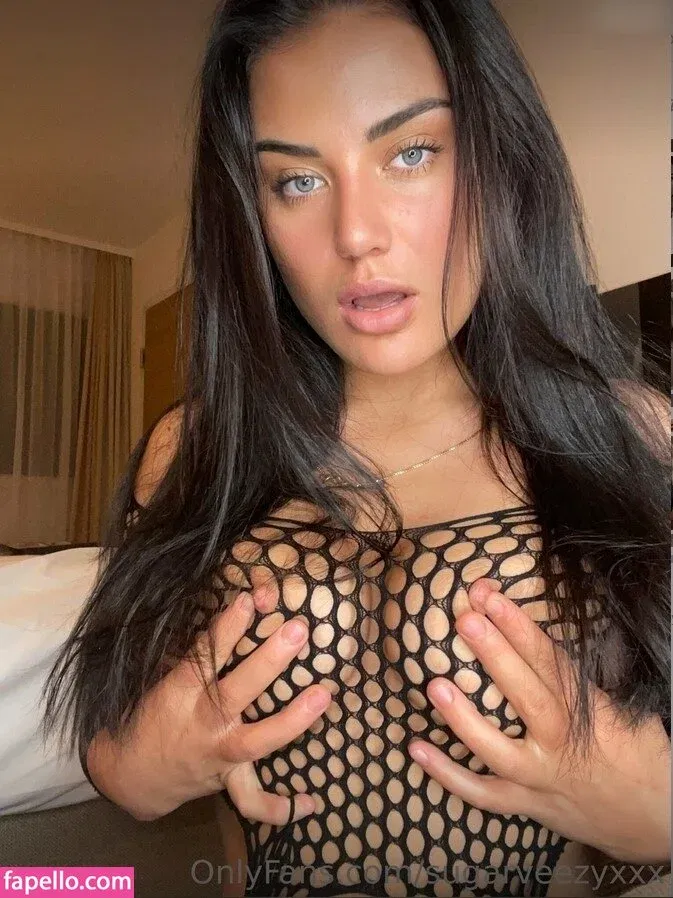 sugarveezy Onlyfans Photo Gallery 