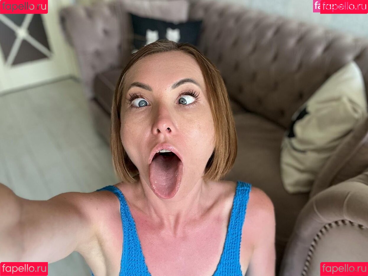 Clara Bendover Onlyfans Photo Gallery 