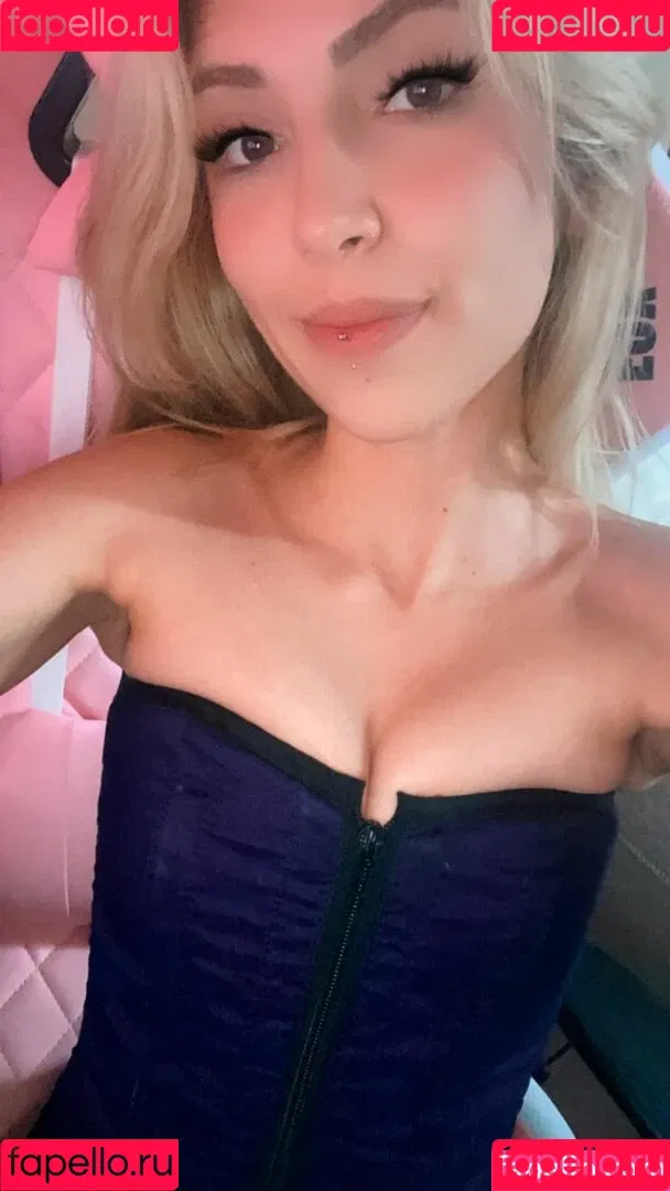 naathys Onlyfans Photo Gallery 