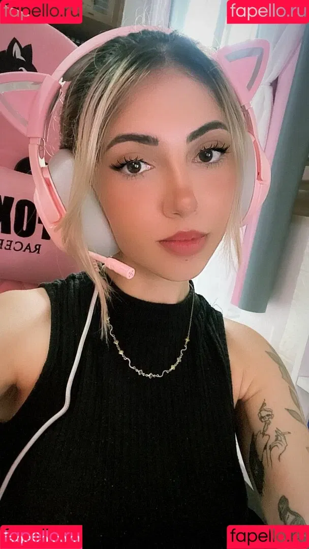 naathys Onlyfans Photo Gallery 