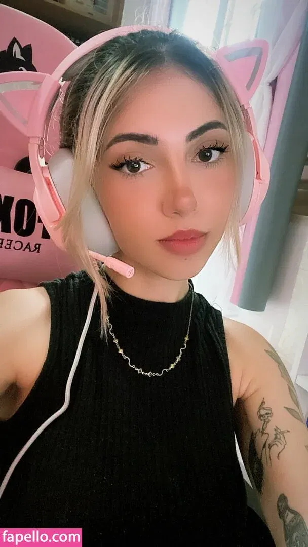 naathys Onlyfans Photo Gallery 