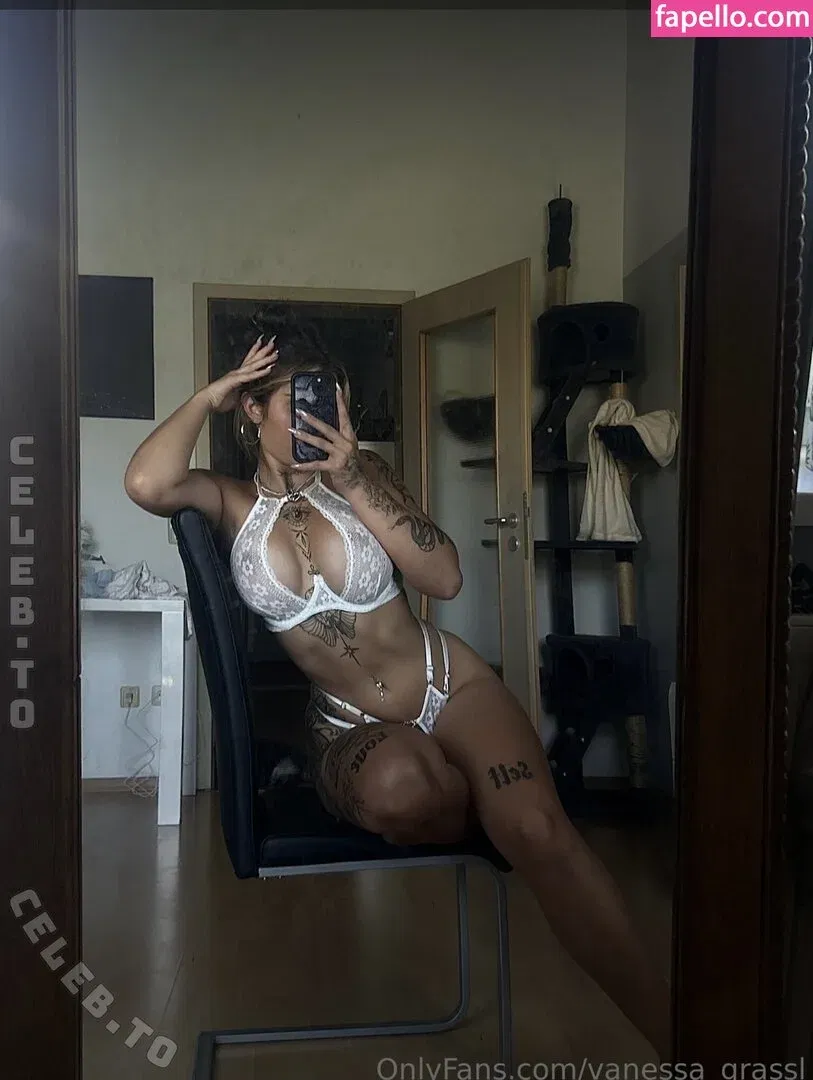 Vanessa Grassl Onlyfans Photo Gallery 