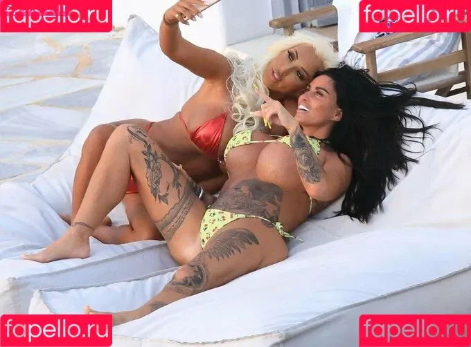 Katie Price Onlyfans Photo Gallery 