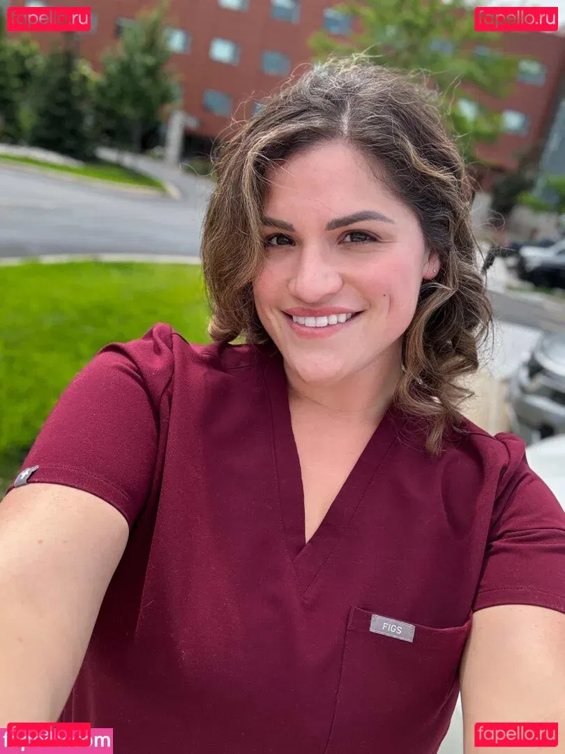 Busty Brunette Onlyfans Photo Gallery 