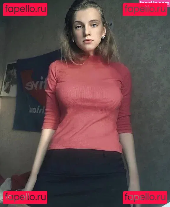 Aprikosin Onlyfans Photo Gallery 