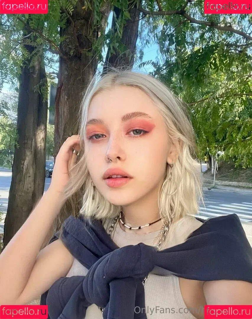 ho11y_girl Onlyfans Photo Gallery 