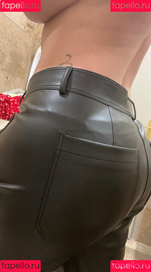 Marie Aude Onlyfans Photo Gallery 