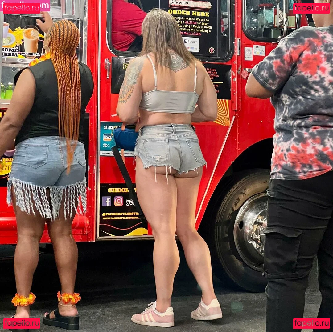 eva.supergirl Onlyfans Photo Gallery 