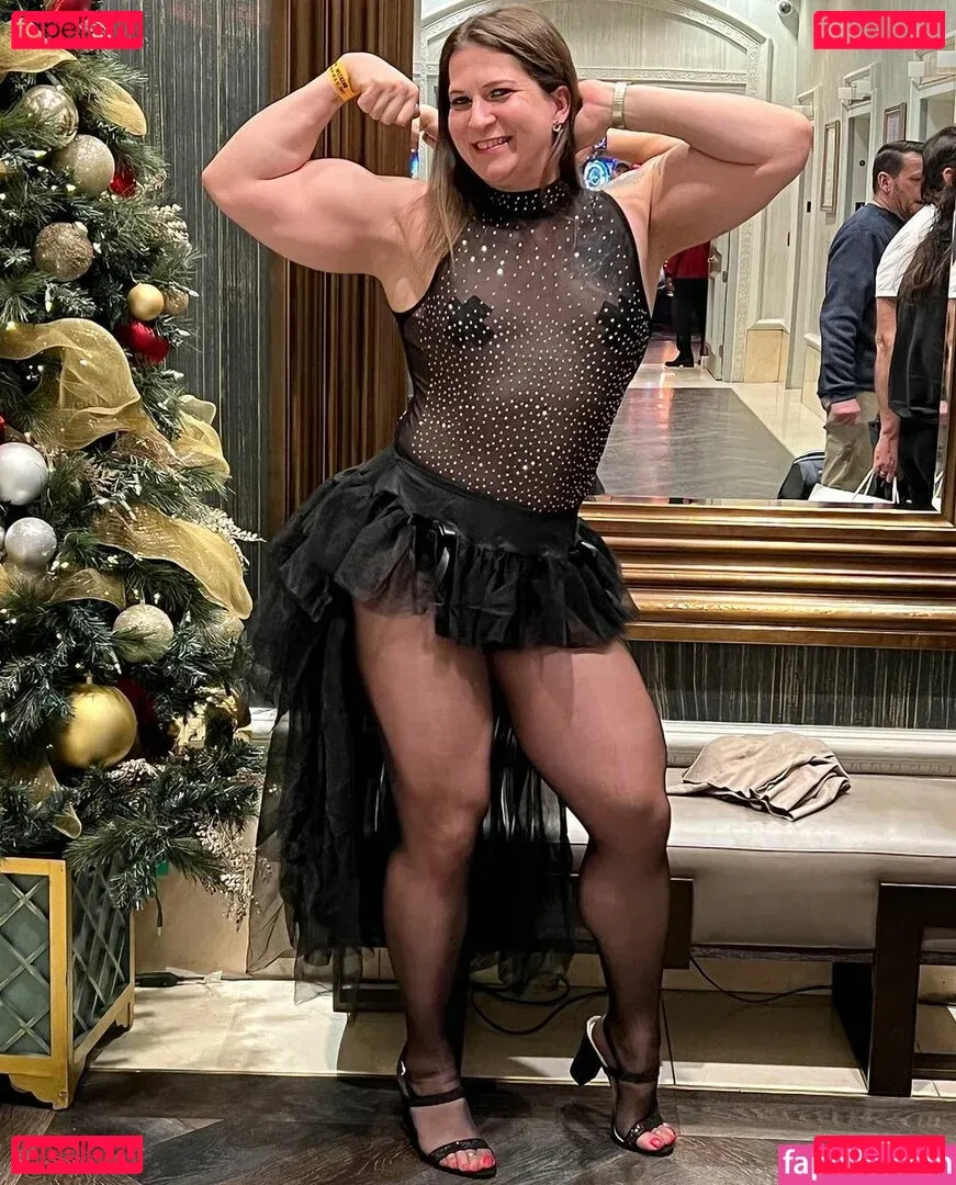 eva.supergirl Onlyfans Photo Gallery 