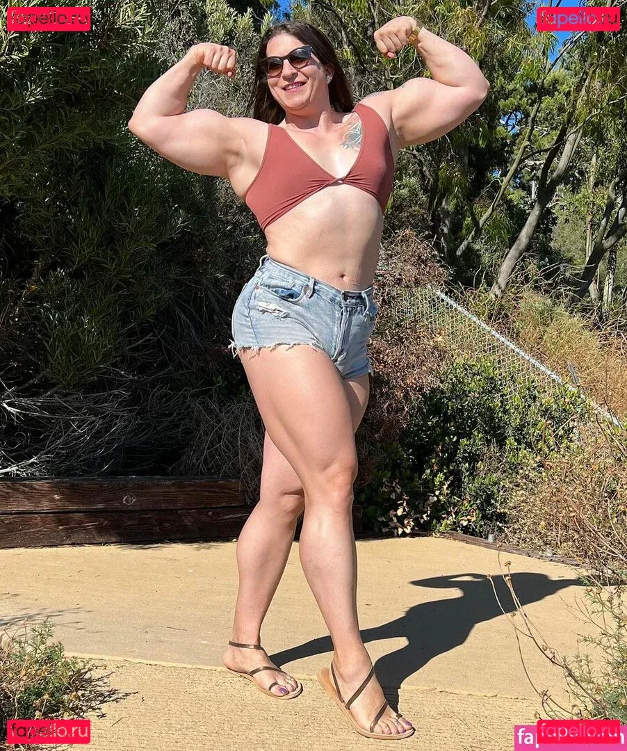 eva.supergirl Onlyfans Photo Gallery 