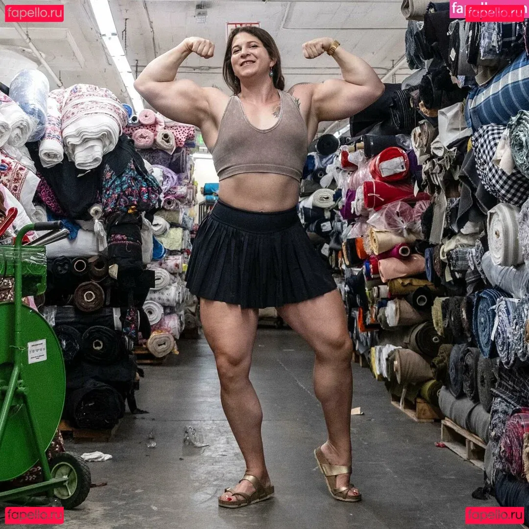 eva.supergirl Onlyfans Photo Gallery 