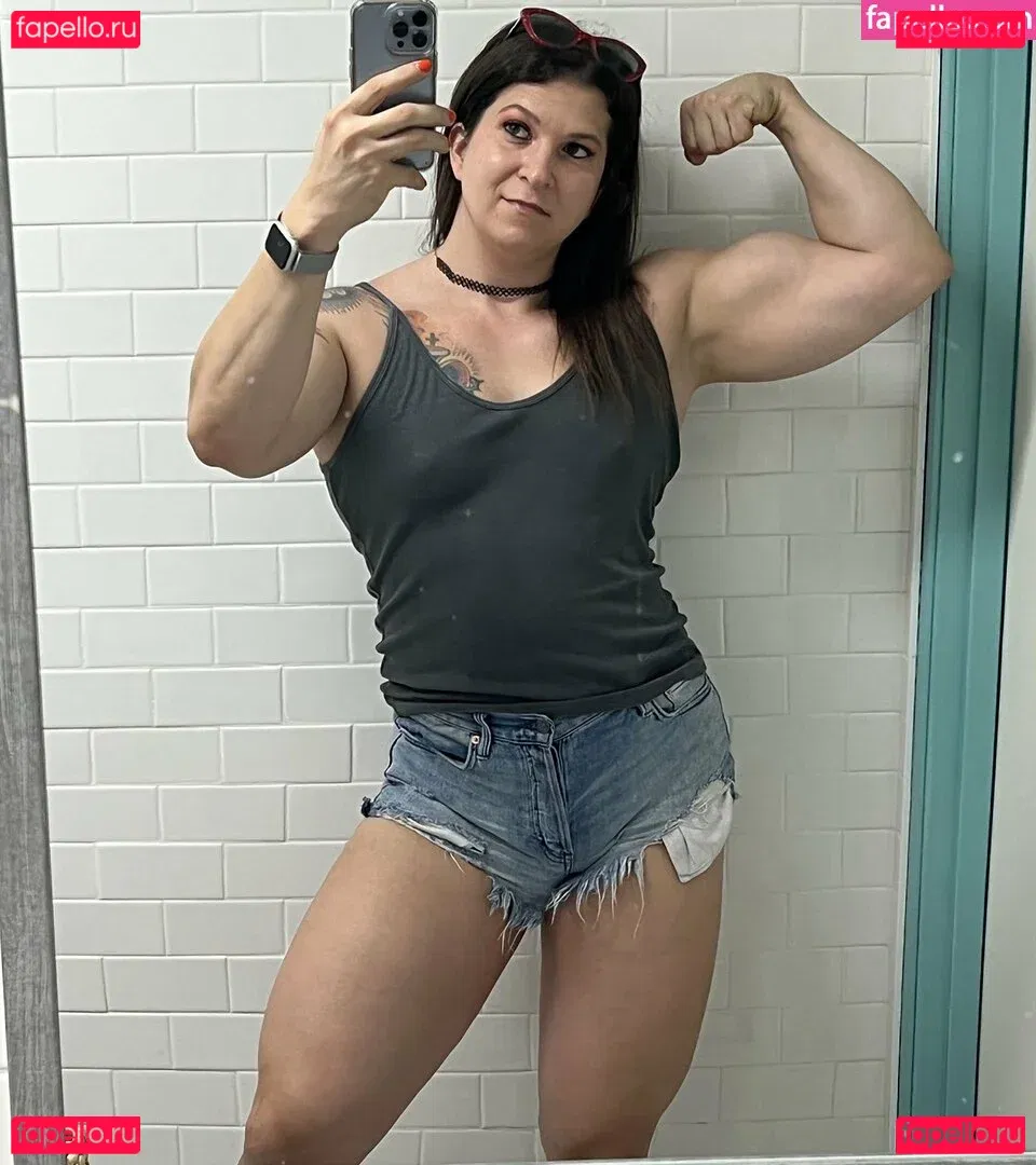 eva.supergirl Onlyfans Photo Gallery 