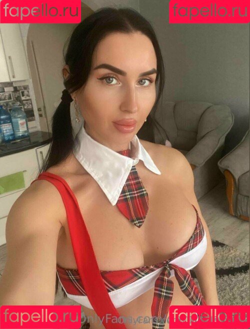 Yulia Kuznetsova Onlyfans Photo Gallery 