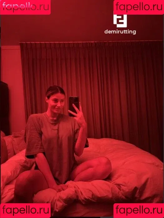 Demi Rutting Onlyfans Photo Gallery 