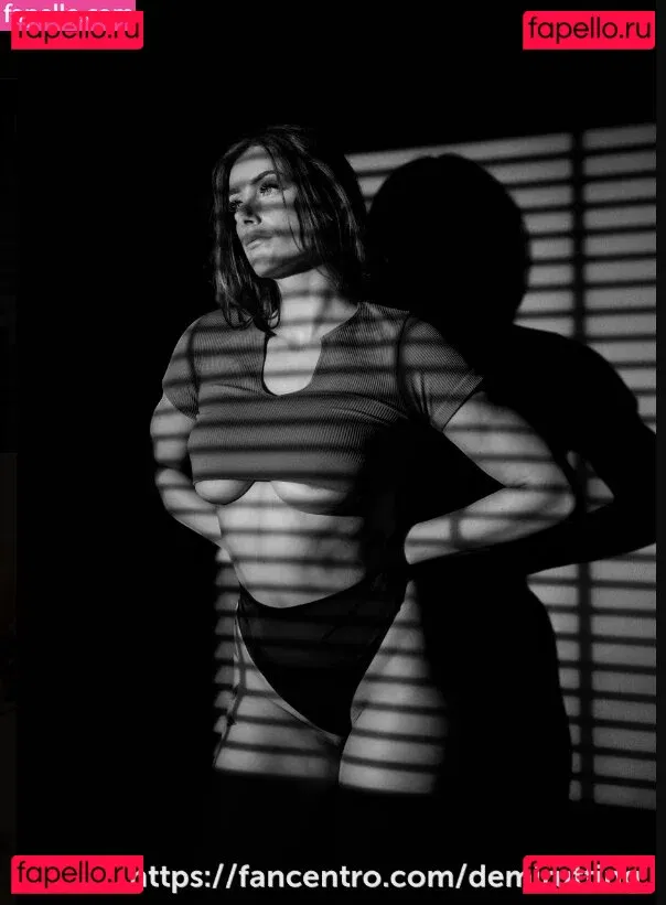 Demi Rutting Onlyfans Photo Gallery 